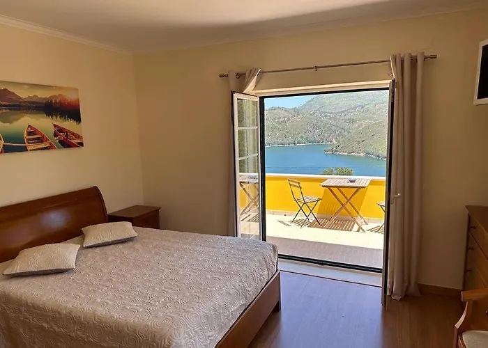 Casa Do Barco Pombeira